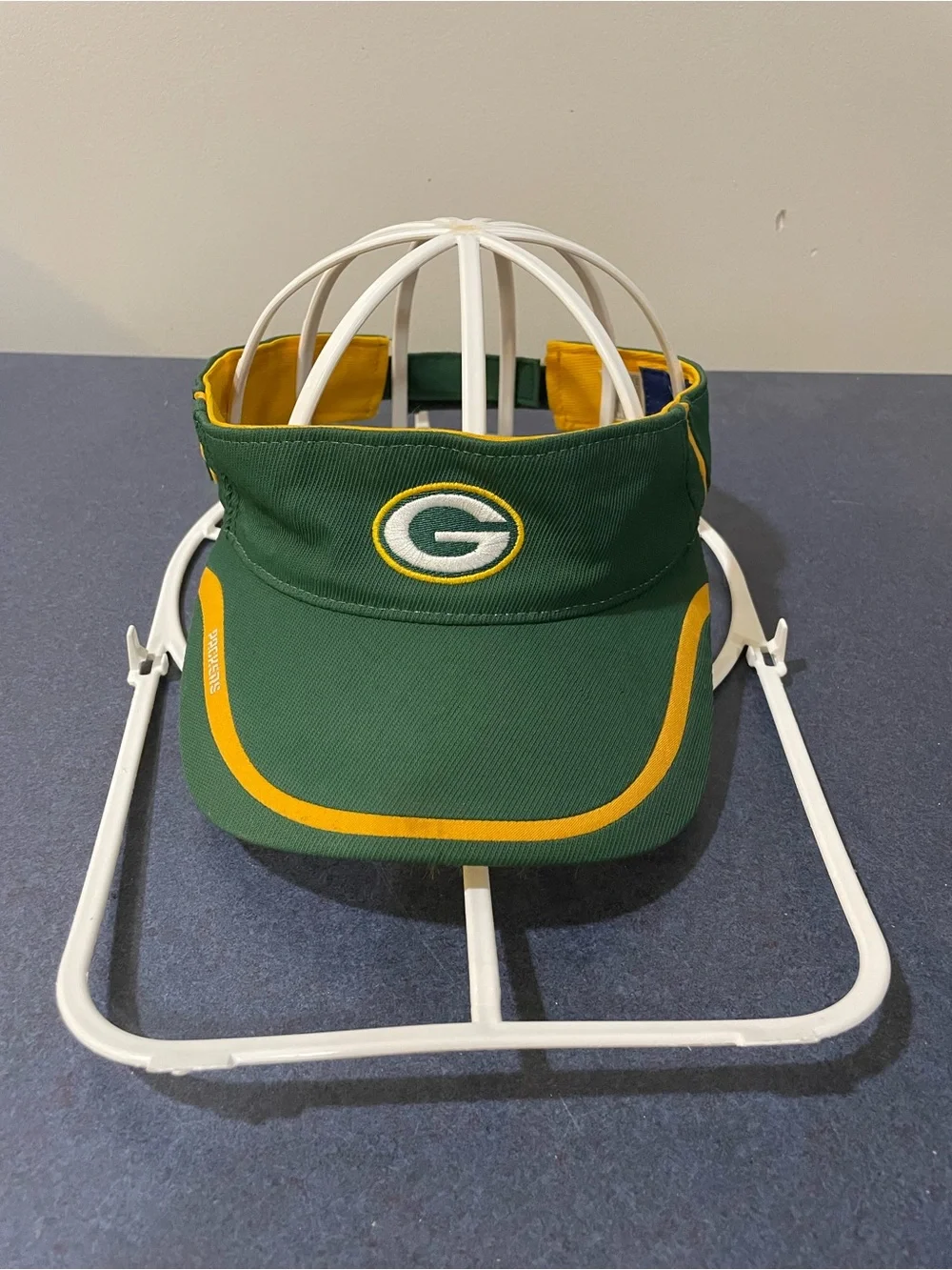 Green Bay Packers Reebok Visor with Team Logo